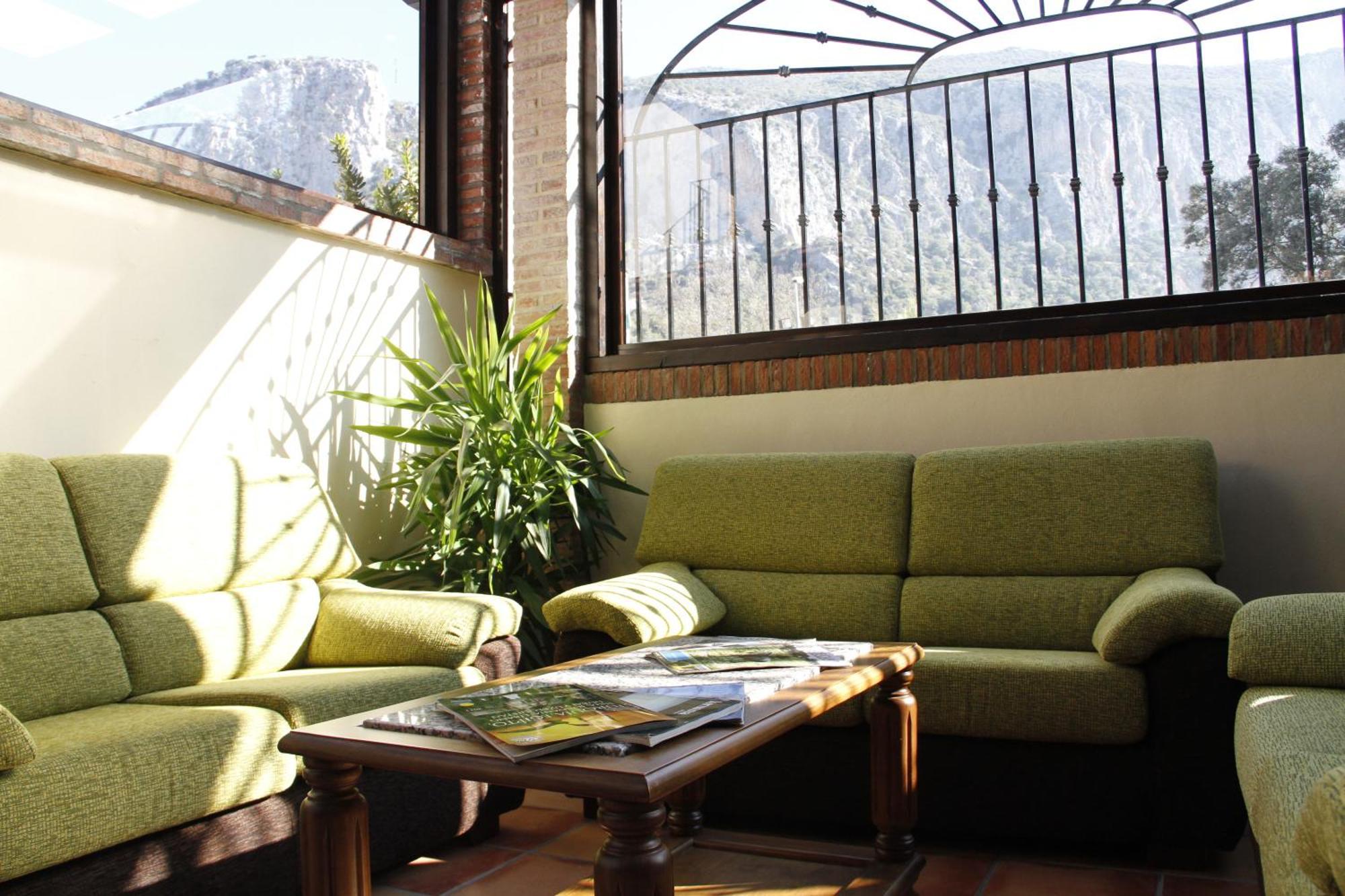 Hotel Sierra De Ubrique Exteriör bild